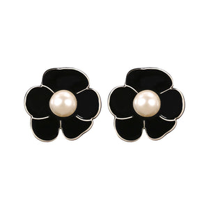 Camellia Pearl Black Earrings